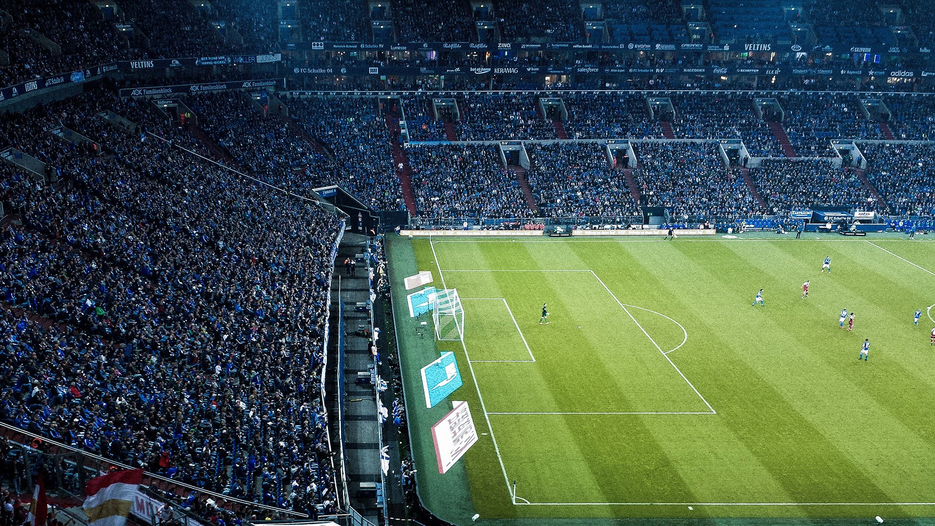 九游平台-足球场地开放时间延长,方便群众锻炼,足球场何时开放